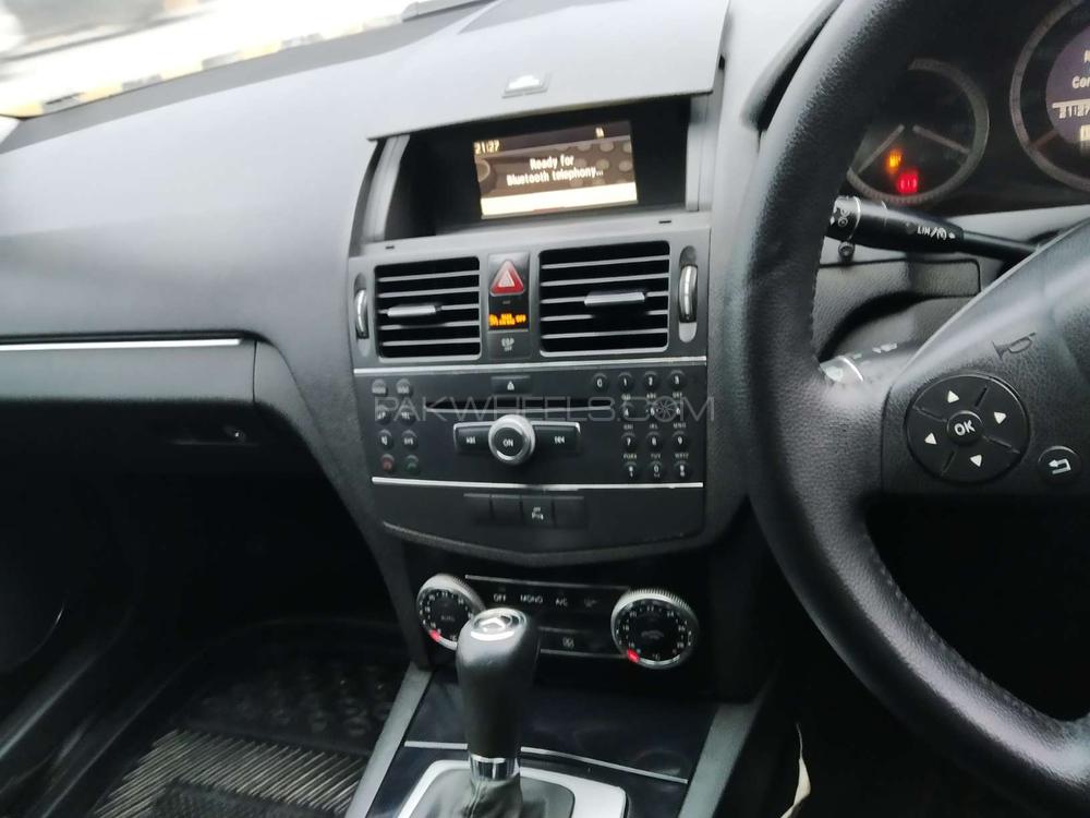 Mercedes Benz C Class 2007 for Sale in Lahore Mercedes Benz C Class 2007 for Sale in Lahore Image-7