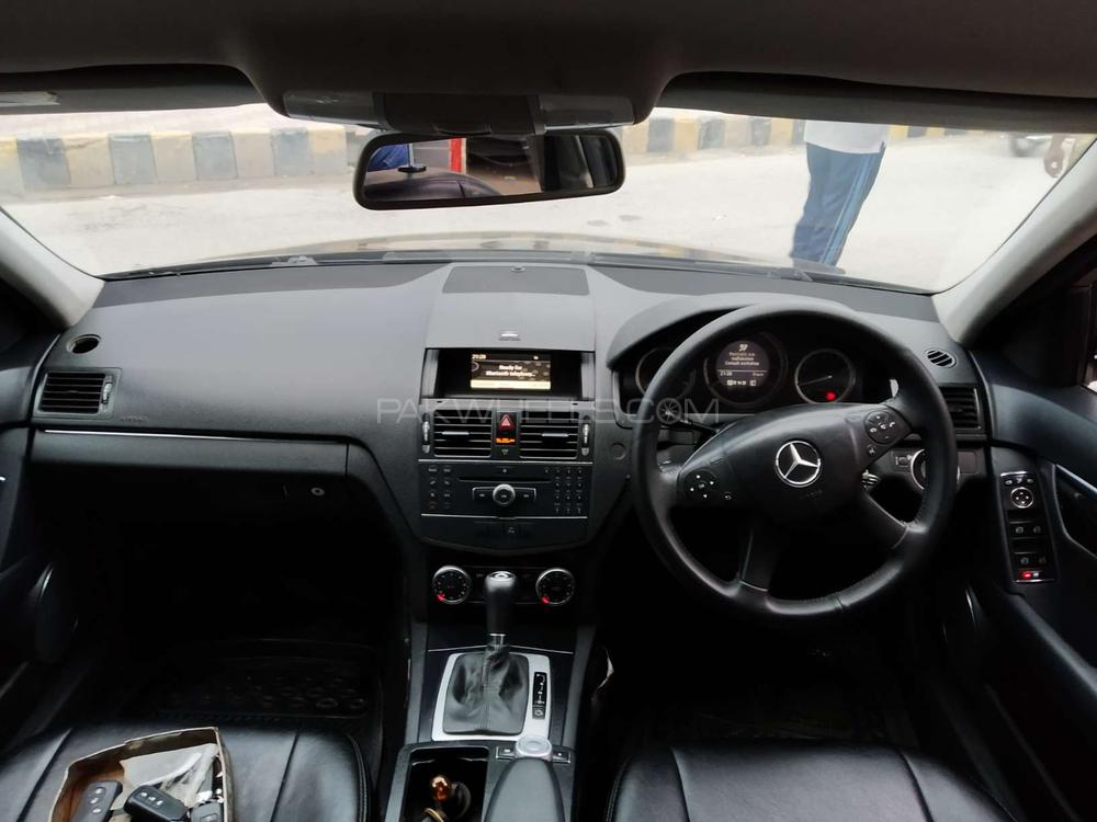 Mercedes Benz C Class 2007 for Sale in Lahore Mercedes Benz C Class 2007 for Sale in Lahore Image-10