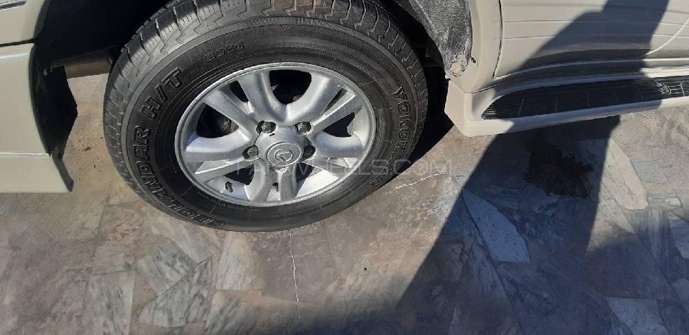 Toyota Land Cruiser 2003 for Sale in Peshawar Toyota Land Cruiser 2003 for Sale in Peshawar Image-19