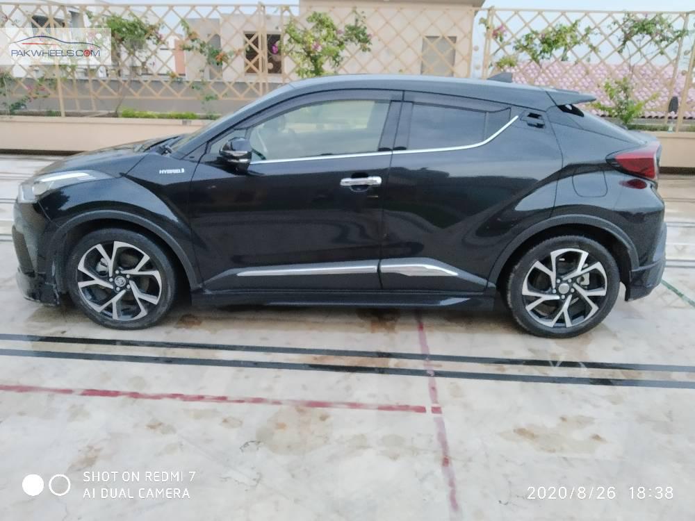 ٹویوٹا سی-ایچ آر 2018 for Sale in اسلام آباد ٹویوٹا سی-ایچ آر 2018 for Sale in اسلام آباد Image-10
