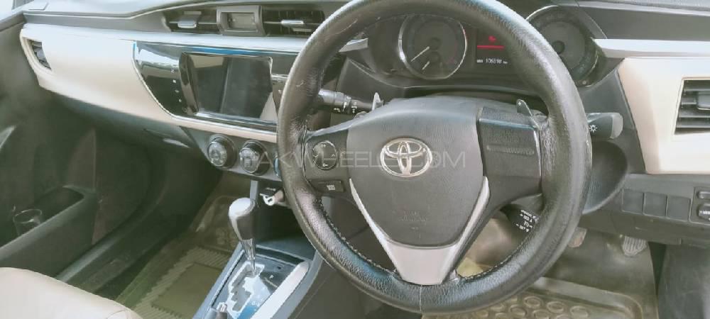 Toyota Corolla 2014 for Sale in Karachi Toyota Corolla 2014 for Sale in Karachi Image-7