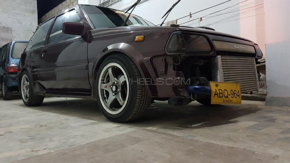 Toyota Starlet - 1990  Toyota Starlet - 1990  Image-3