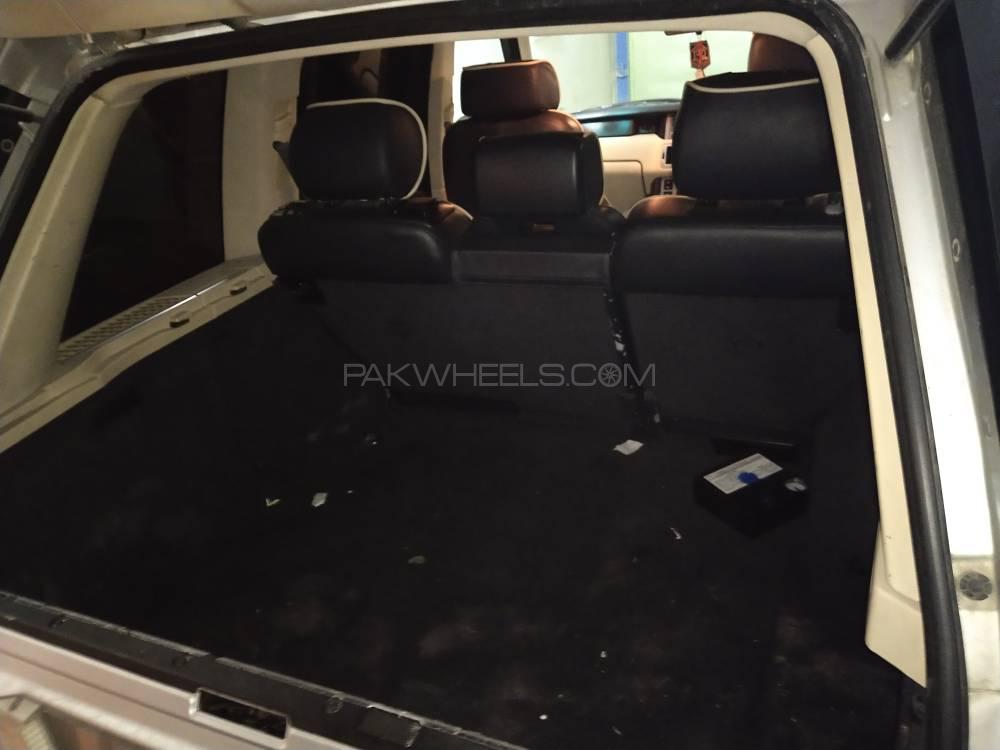 Range Rover Evoque 2004 for Sale in Peshawar Image-1