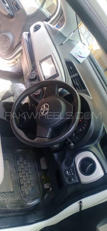 Toyota Vitz 2012 for Sale in Dera ismail khan Toyota Vitz 2012 for Sale in Dera ismail khan Image-8