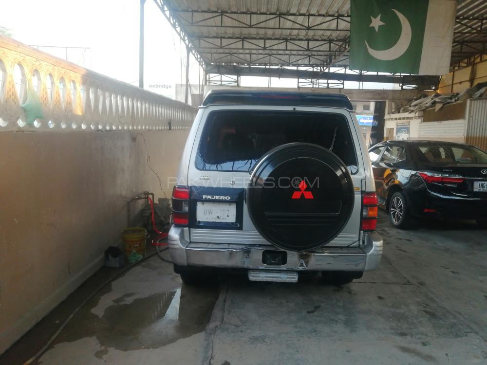 مٹسوبیشی پجیرو 1993 for Sale in ہری پور Image-1