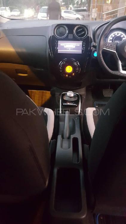 Nissan Note 2018 for Sale in Lahore Nissan Note 2018 for Sale in Lahore Image-11