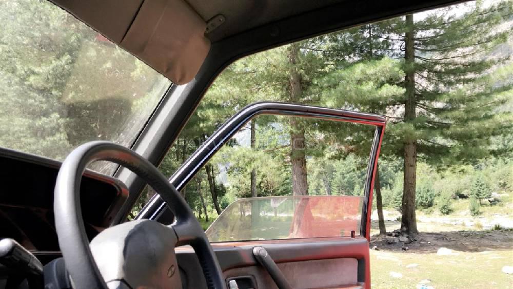 Mitsubishi Pajero 1993 for Sale in Nowshera Mitsubishi Pajero 1993 for Sale in Nowshera Image-3