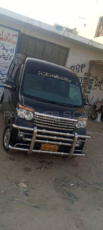 Daihatsu Atrai Wagon 2011 for Sale in Karachi Image-1