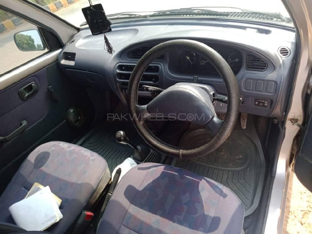 ڈائیہاتسو کیور 2004 for Sale in لاہور ڈائیہاتسو کیور 2004 for Sale in لاہور Image-12