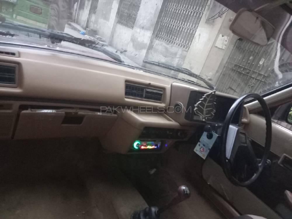 Honda Civic 1981 for Sale in Lahore Honda Civic 1981 for Sale in Lahore Image-4