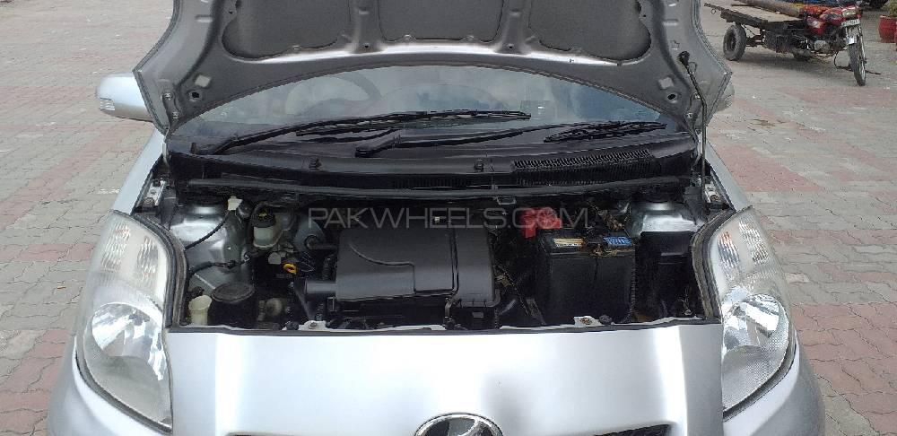 Toyota Vitz 2013 for Sale in Sahiwal Toyota Vitz 2013 for Sale in Sahiwal Image-5
