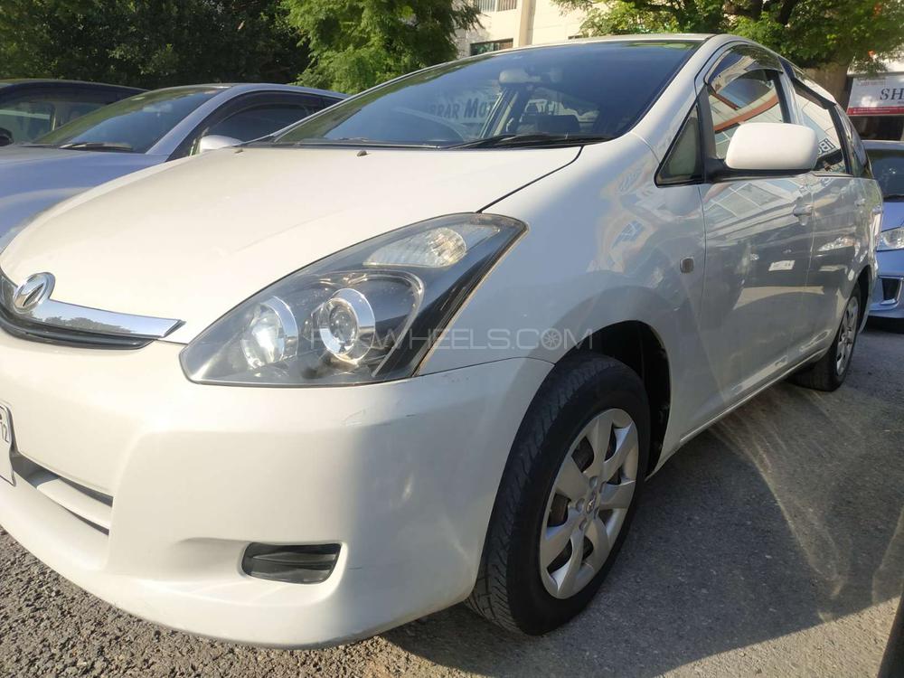 Toyota Wish 2006 for Sale in Islamabad Image-1