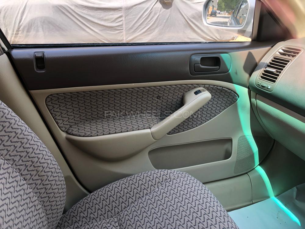Honda Civic 2005 for Sale in Karachi Honda Civic 2005 for Sale in Karachi Image-11