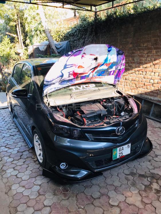 Toyota Vitz - 2015  Toyota Vitz - 2015  Image-6