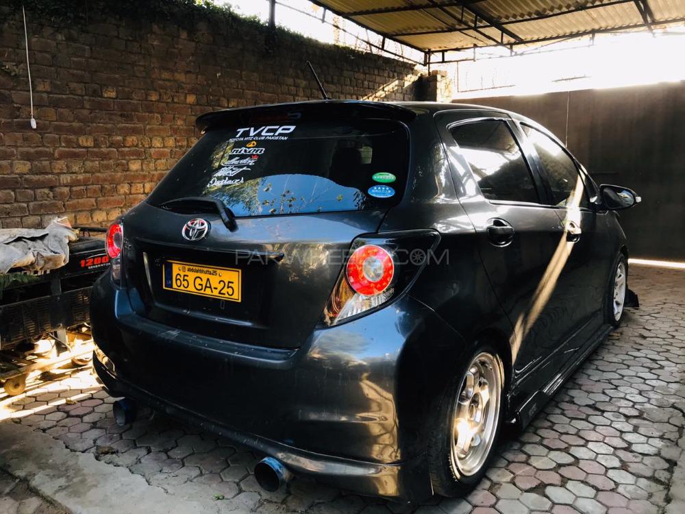 Toyota Vitz - 2015  Toyota Vitz - 2015  Image-8