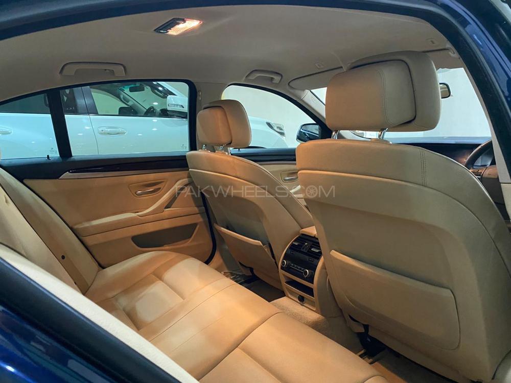 بی ایم ڈبلیو 5 سیریز 2013 for Sale in لاہور بی ایم ڈبلیو 5 سیریز 2013 for Sale in لاہور Image-2