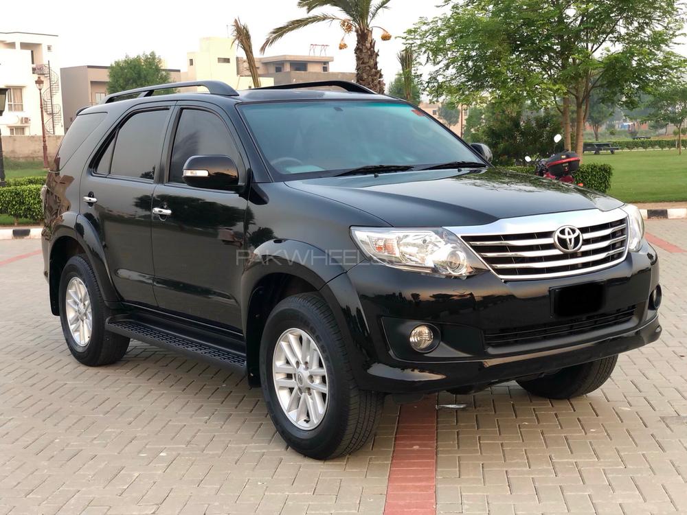 ٹویوٹا فورچیونر 2013 for Sale in لاہور Image-1