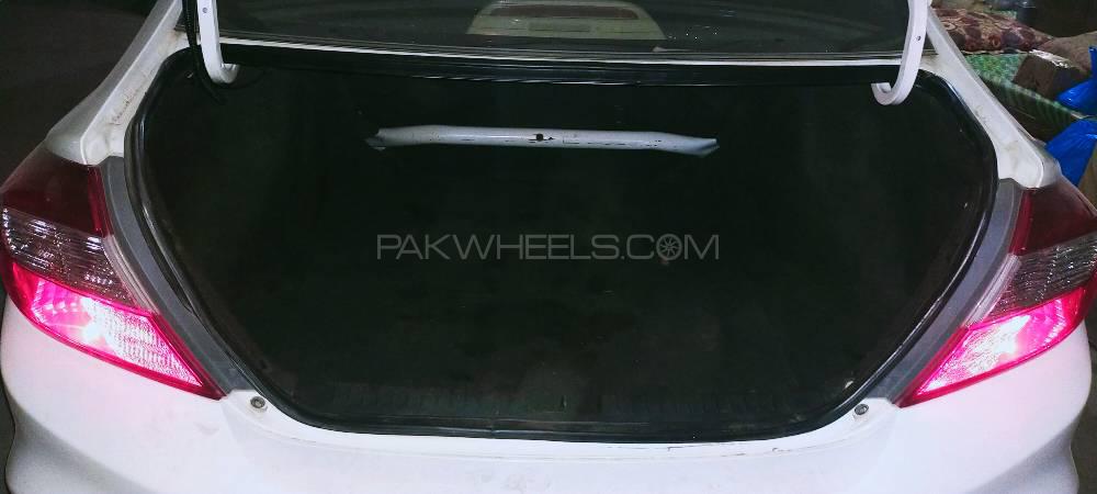 Honda Civic 2014 for Sale in Peshawar Honda Civic 2014 for Sale in Peshawar Image-3