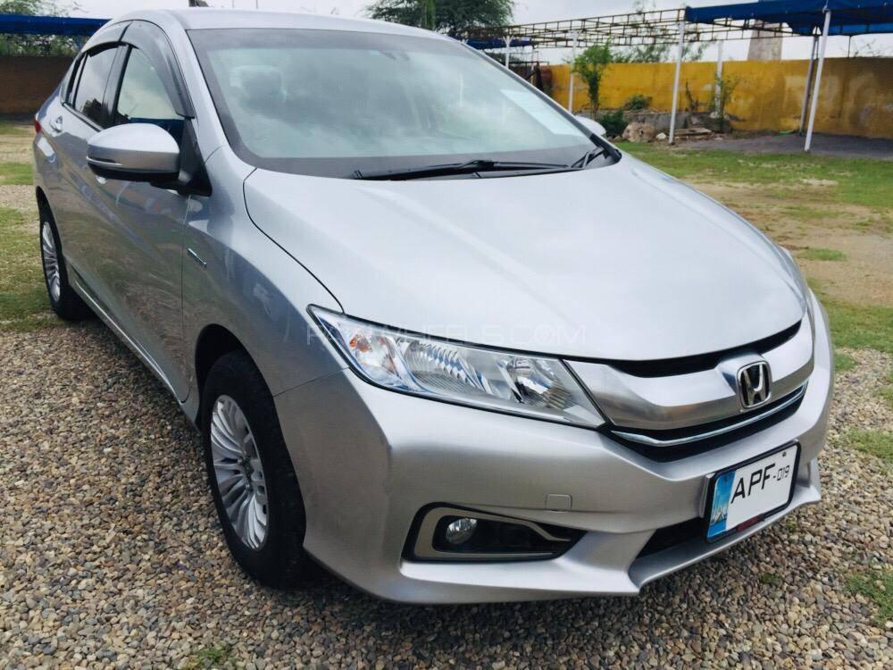 Honda Grace Hybrid 2015 for Sale in Gujrat Image-1