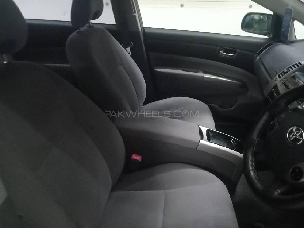 ٹویوٹا پریوس 2011 for Sale in لاہور ٹویوٹا پریوس 2011 for Sale in لاہور Image-8