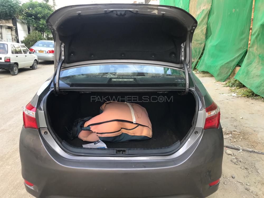 Toyota Corolla 2015 for Sale in Karachi Toyota Corolla 2015 for Sale in Karachi Image-7