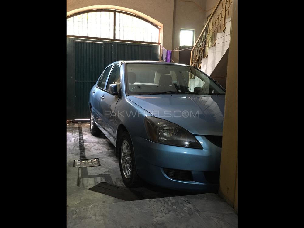 مٹسوبیشی لینسر 2005 for Sale in لاہور مٹسوبیشی لینسر 2005 for Sale in لاہور Image-6