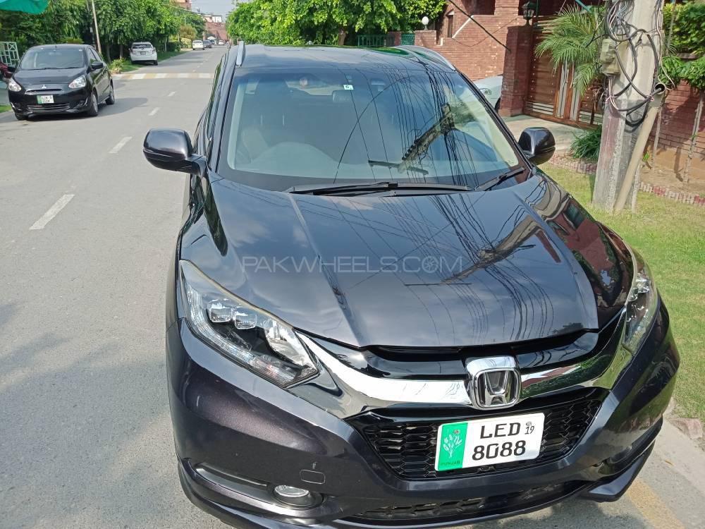 Honda Vezel 2014 for Sale in Lahore Image-1