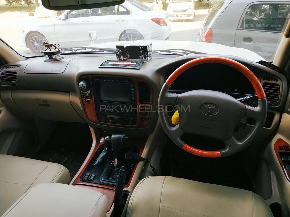 Toyota Land Cruiser 2002 for Sale in Rawalpindi Toyota Land Cruiser 2002 for Sale in Rawalpindi Image-11