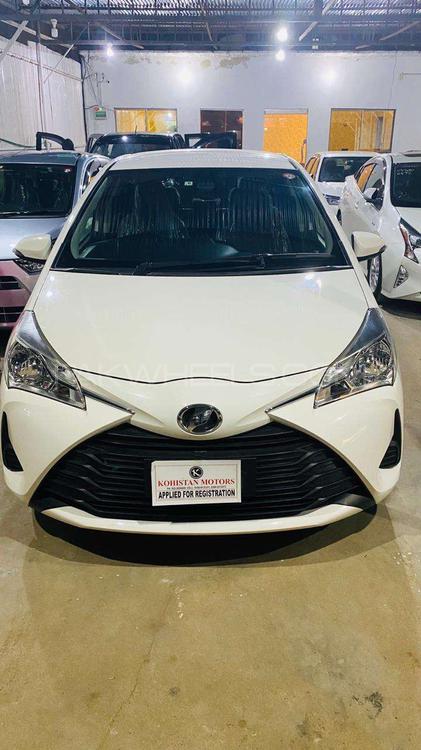 Toyota Vitz 2017 for Sale in Hyderabad Image-1