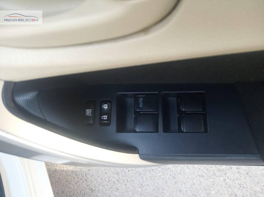 Toyota Corolla 2019 for Sale in Islamabad Toyota Corolla 2019 for Sale in Islamabad Image-13