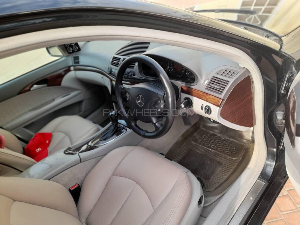 مرسڈیز بینز ای کلاس 2003 for Sale in لاہور مرسڈیز بینز ای کلاس 2003 for Sale in لاہور Image-18