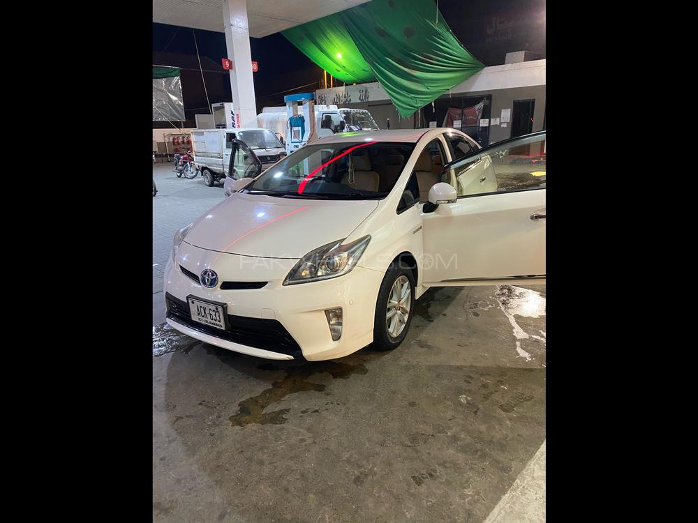 Toyota Prius 2013 for Sale in Kharian Image-1