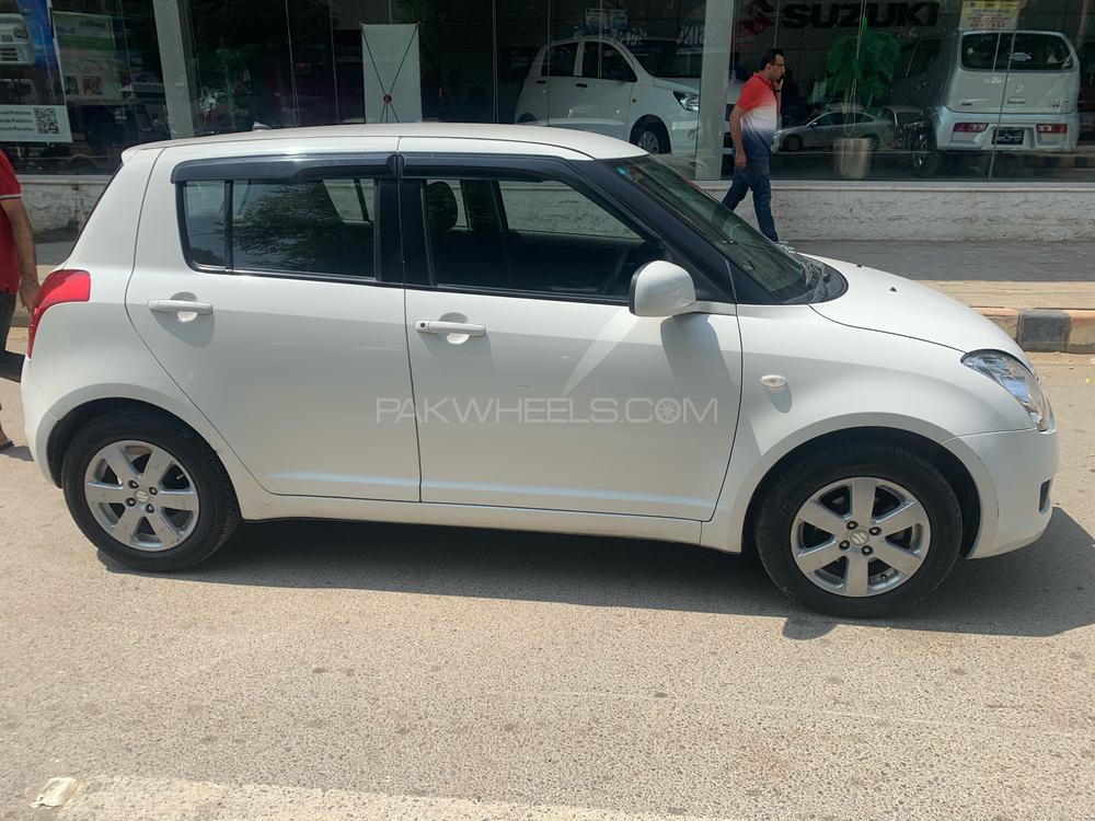 Suzuki Swift 2018 for Sale in Karachi Suzuki Swift 2018 for Sale in Karachi Image-7