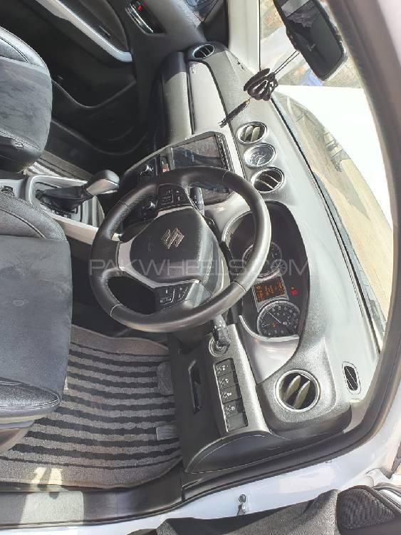 Suzuki Vitara 2017 for Sale in Layyah Suzuki Vitara 2017 for Sale in Layyah Image-9