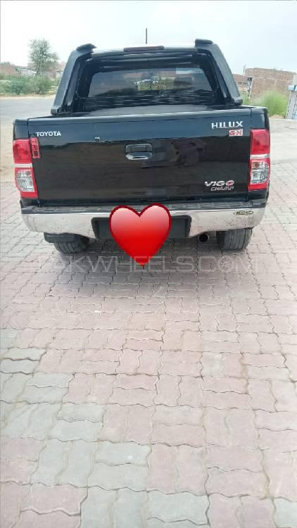 Toyota Hilux 2014 for Sale in Sumandari Image-1