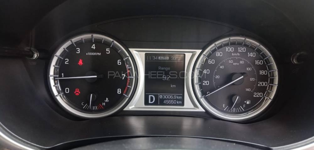 Suzuki Vitara 2016 for Sale in Lahore Suzuki Vitara 2016 for Sale in Lahore Image-10