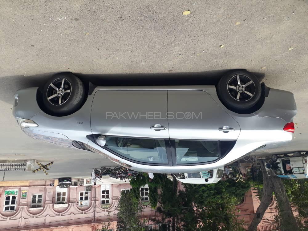 Toyota Corolla 2014 for Sale in Lahore Toyota Corolla 2014 for Sale in Lahore Image-4