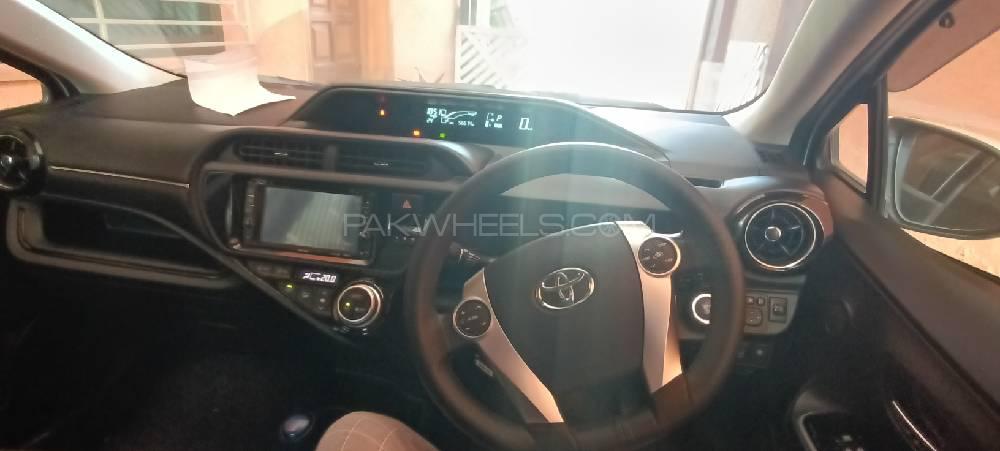 ٹویوٹا اکوا 2015 for Sale in ایبٹ آباد ٹویوٹا اکوا 2015 for Sale in ایبٹ آباد Image-14
