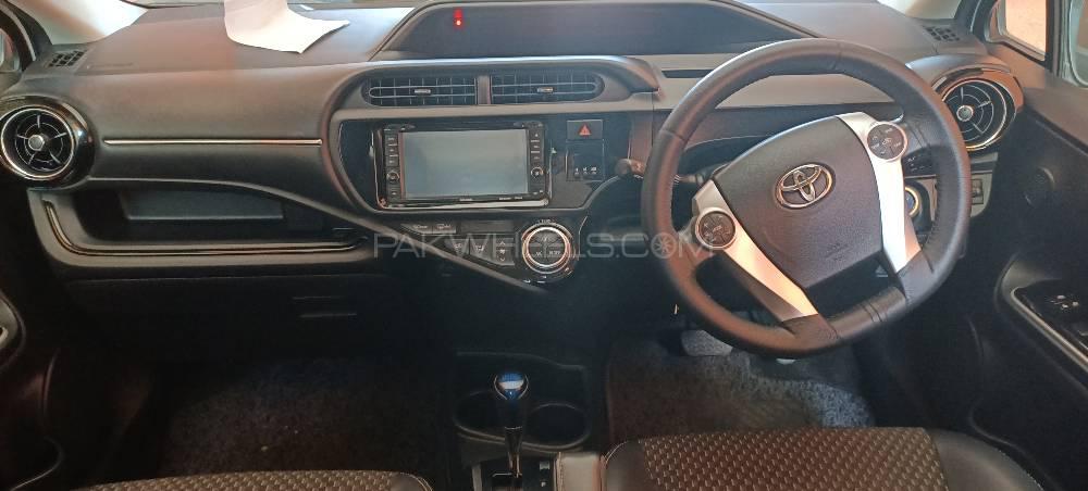 ٹویوٹا اکوا 2015 for Sale in ایبٹ آباد ٹویوٹا اکوا 2015 for Sale in ایبٹ آباد Image-11