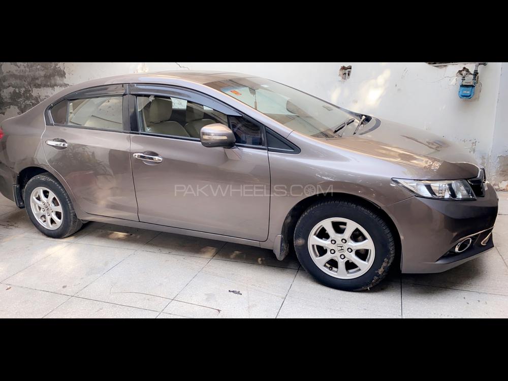Honda Civic 2014 for Sale in Lahore Image-1