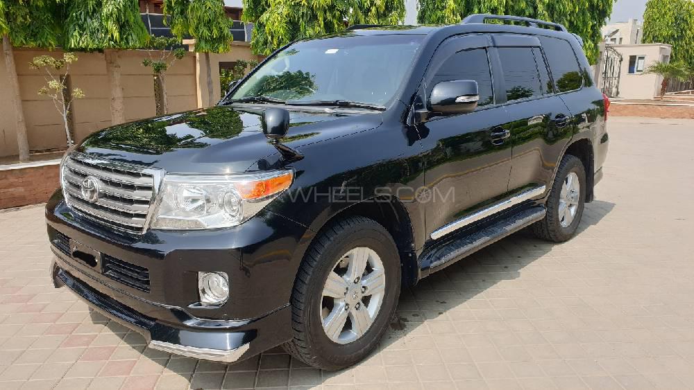 ٹویوٹا لینڈ کروزر 2012 for Sale in لاہور ٹویوٹا لینڈ کروزر 2012 for Sale in لاہور Image-2