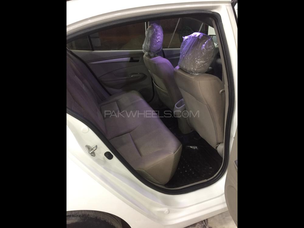 Honda City 2017 for Sale in Faisalabad Honda City 2017 for Sale in Faisalabad Image-8