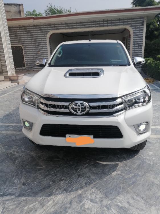 Toyota Hilux 2016 for Sale in Chiniot Image-1