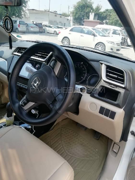 Honda BR-V 2018 for Sale in Peshawar Honda BR-V 2018 for Sale in Peshawar Image-15