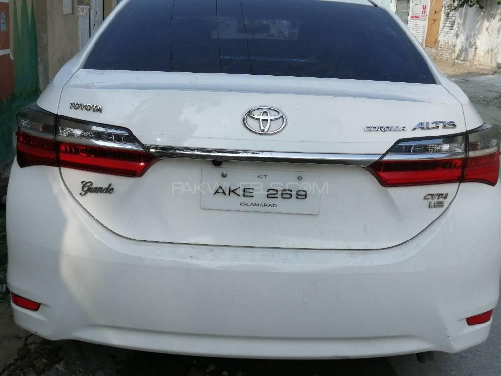 Toyota Corolla 2018 for Sale in Nowshera Image-1