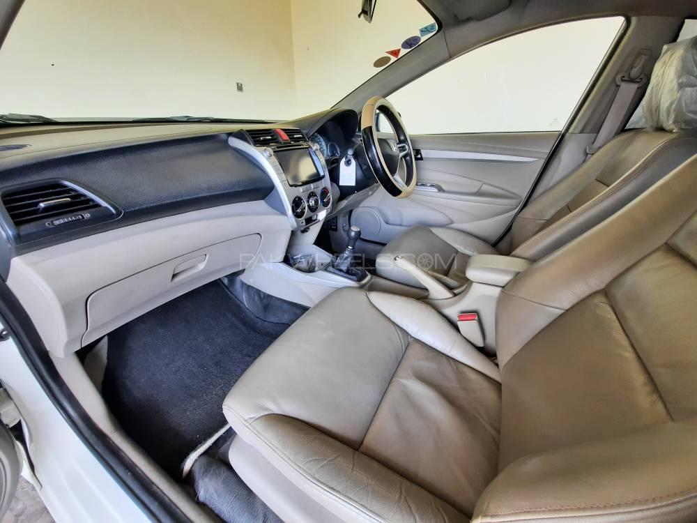 Honda City 2015 for Sale in Bahawalpur Honda City 2015 for Sale in Bahawalpur Image-6