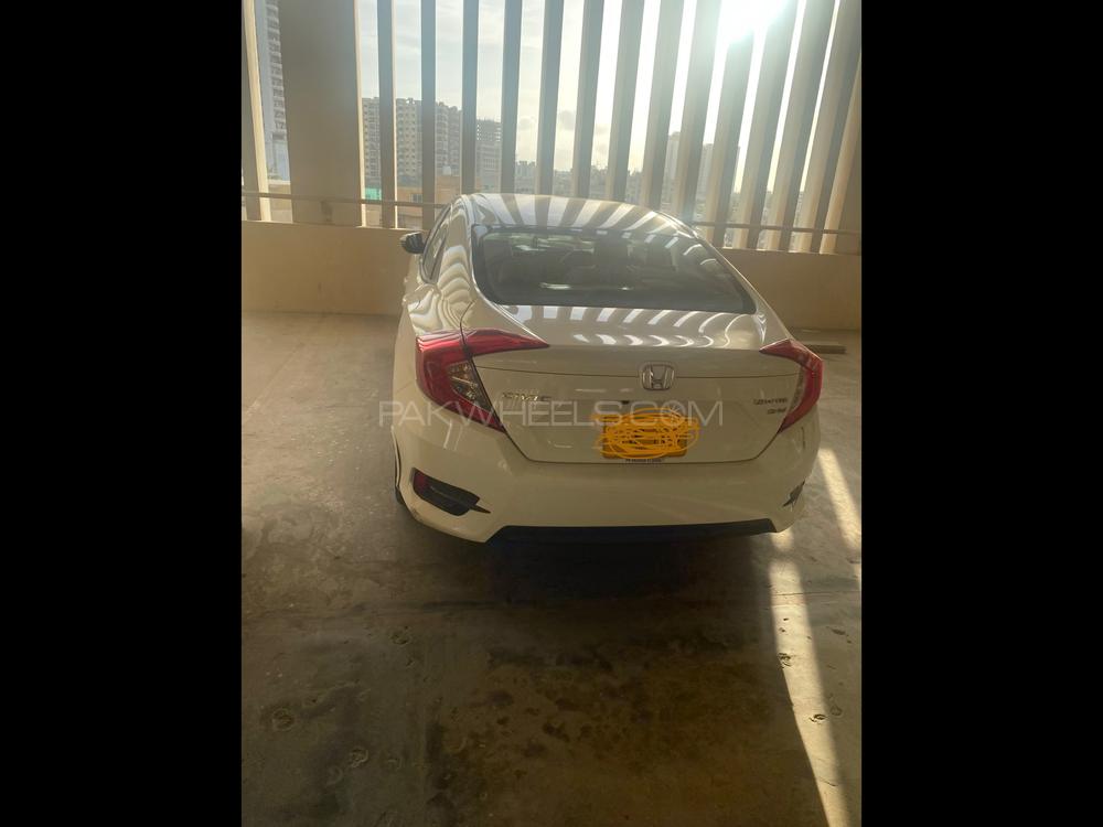 Honda Civic 2017 for Sale in Karachi Image-1