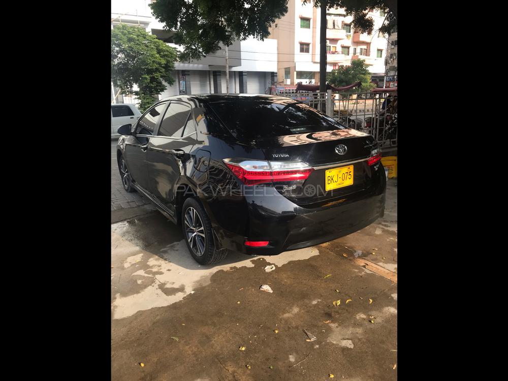 Toyota Corolla 2017 for Sale in Karachi Toyota Corolla 2017 for Sale in Karachi Image-3