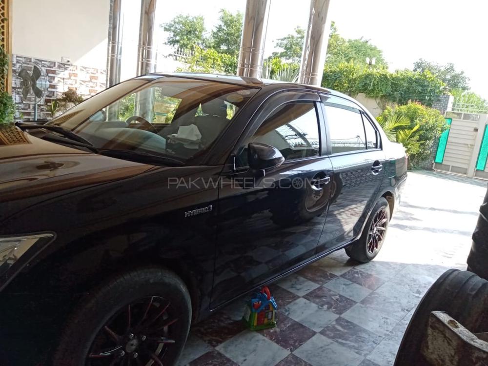 Toyota Corolla Axio 2015 for Sale in Sargodha Toyota Corolla Axio 2015 for Sale in Sargodha Image-8