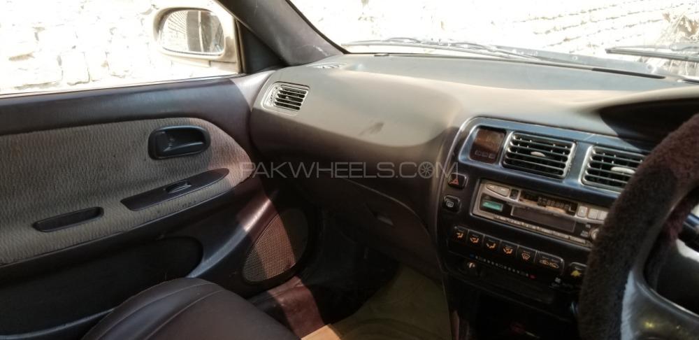 Toyota Corolla 1998 for Sale in Peshawar Image-1